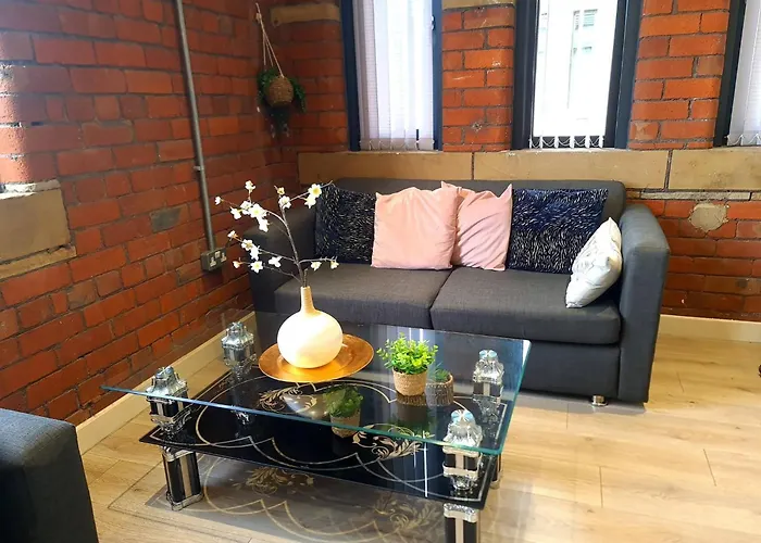 Longstay Family Contractor, Wi-fi, Discounts 브래드퍼드