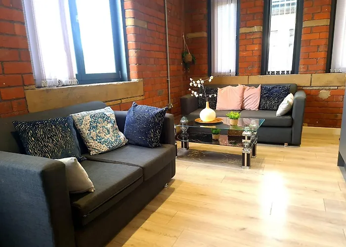 Longstay Family Contractor, Wi-fi, Discounts * Bradford (West Yorkshire)